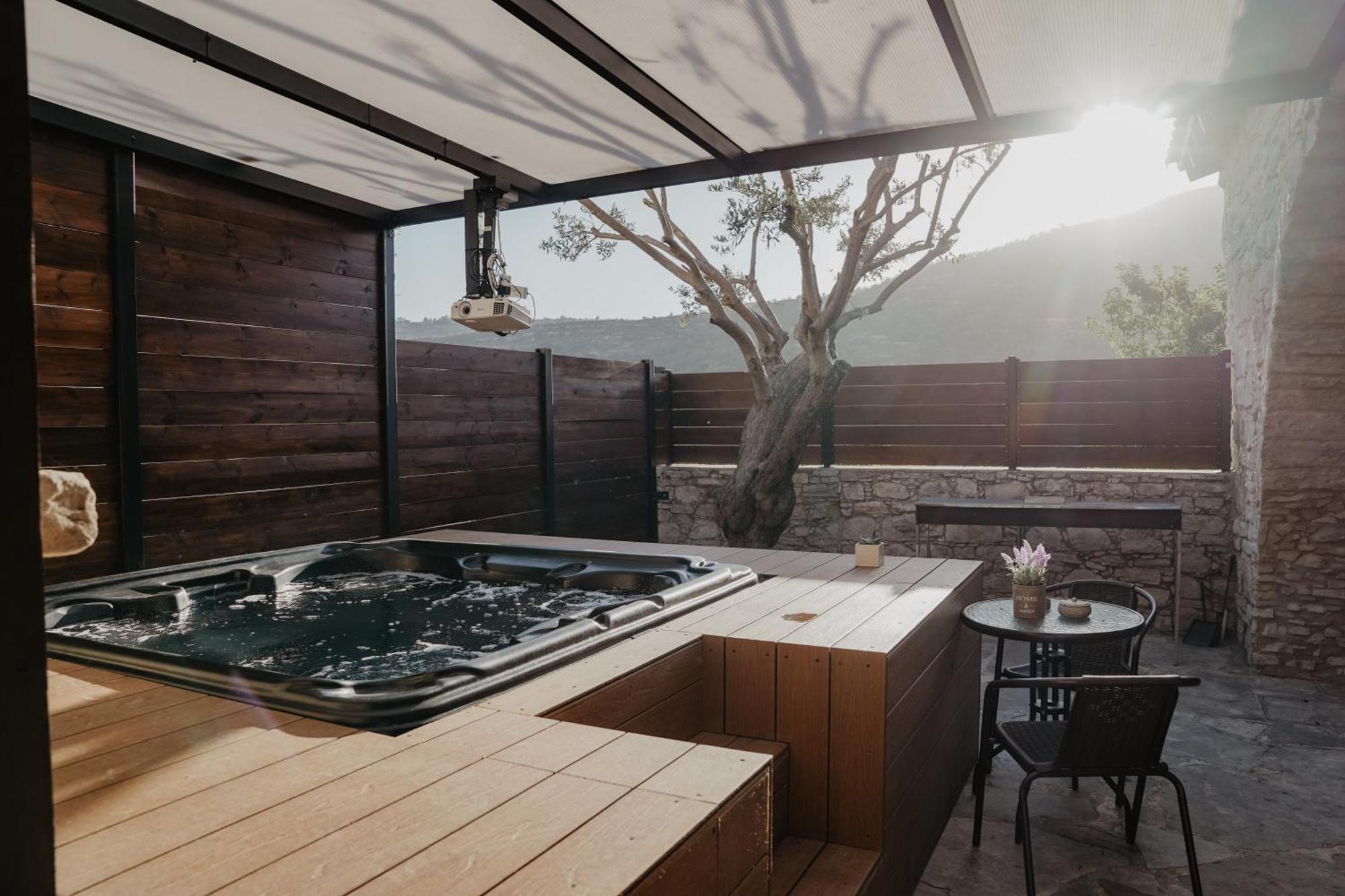 The Stonehouse Suites With Private Bath Spas Limassol Luaran gambar
