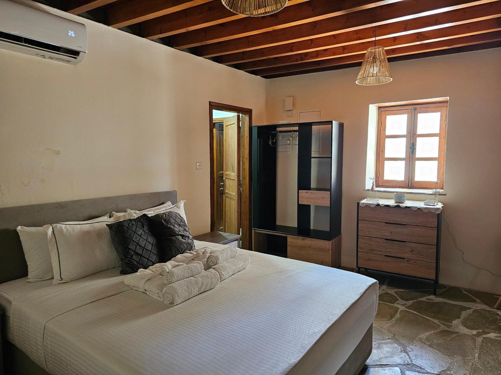 The Stonehouse Suites With Private Bath Spas Limassol Luaran gambar