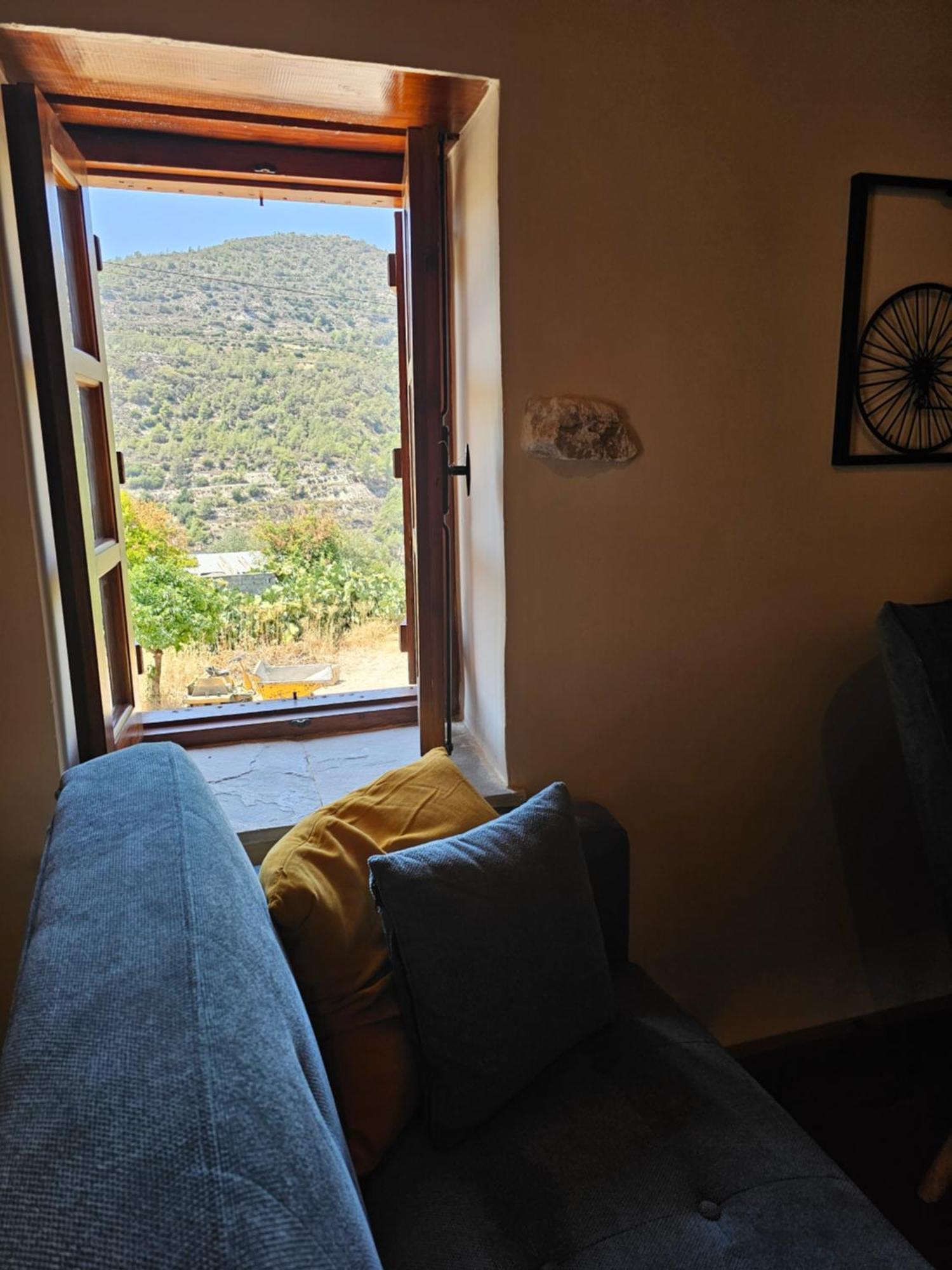 The Stonehouse Suites With Private Bath Spas Limassol Luaran gambar